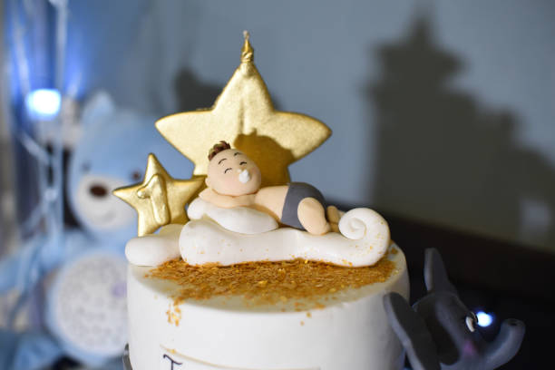 istock Candle on the birthday cake 908303944