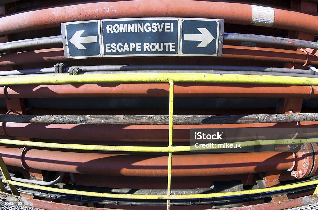 石油掘削装置の緊急エスケーププラットフォーム - 海上プラットフォームのロイヤリティフリーストックフォト