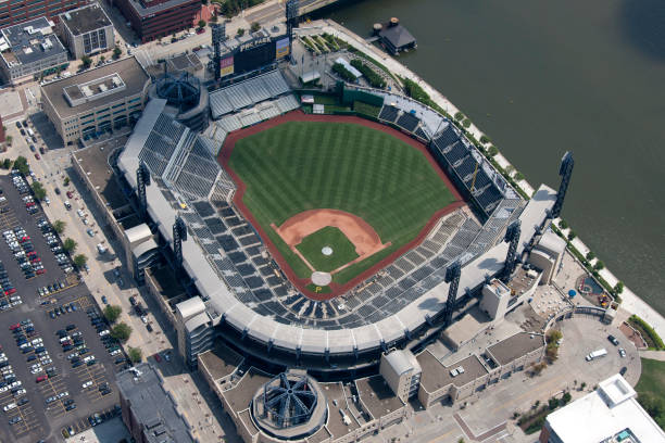 vista aerea del pnc park - pnc park foto e immagini stock