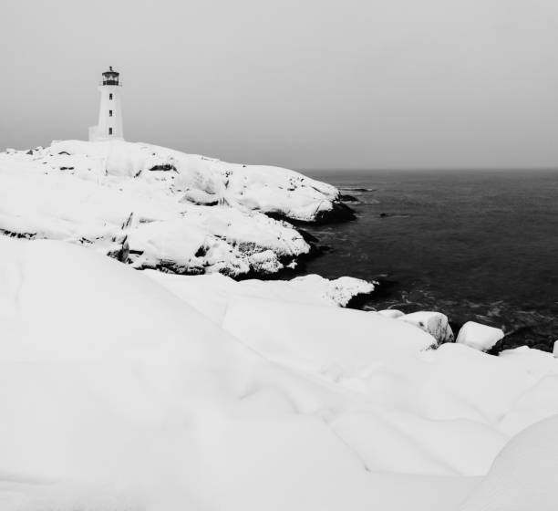 istock Winter Storm in Peggy's Cove 908363102