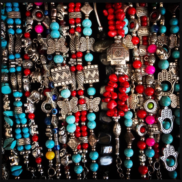 istock Cheap Jewelry at Market 908370078