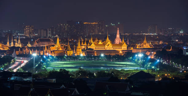 istock Bangkok City Grand Palace 908433610