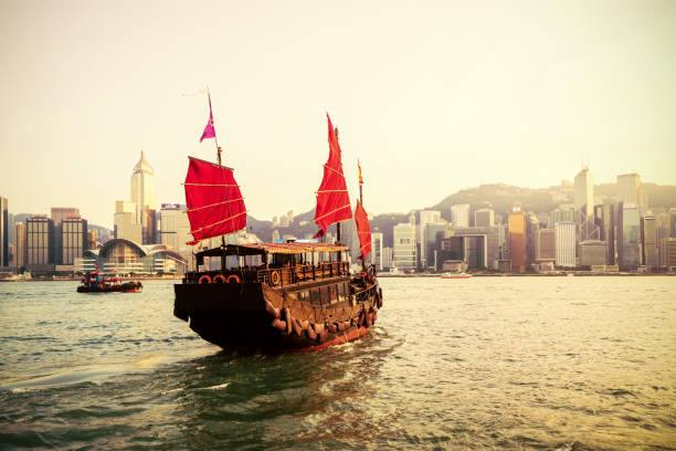 istock Traditional Junk Boat at the Victoria Harbour 908451076