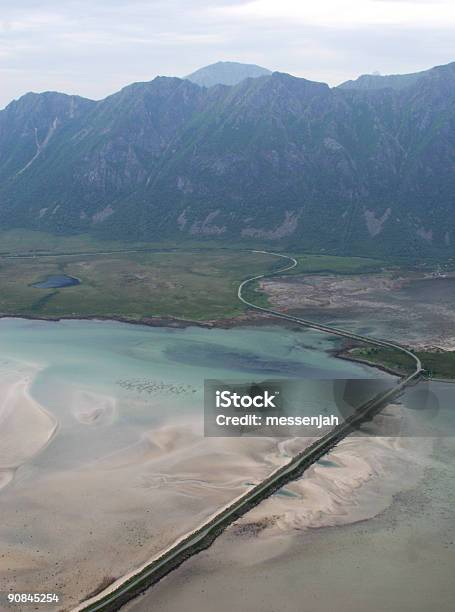 Meer Bei Ebbe Stockfoto und mehr Bilder von Anhöhe - Anhöhe, Bedeckter Himmel, Berg