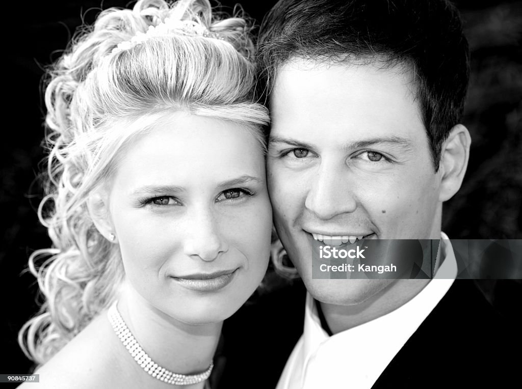 Braut und Bräutigam - Lizenzfrei Abendkleid Stock-Foto