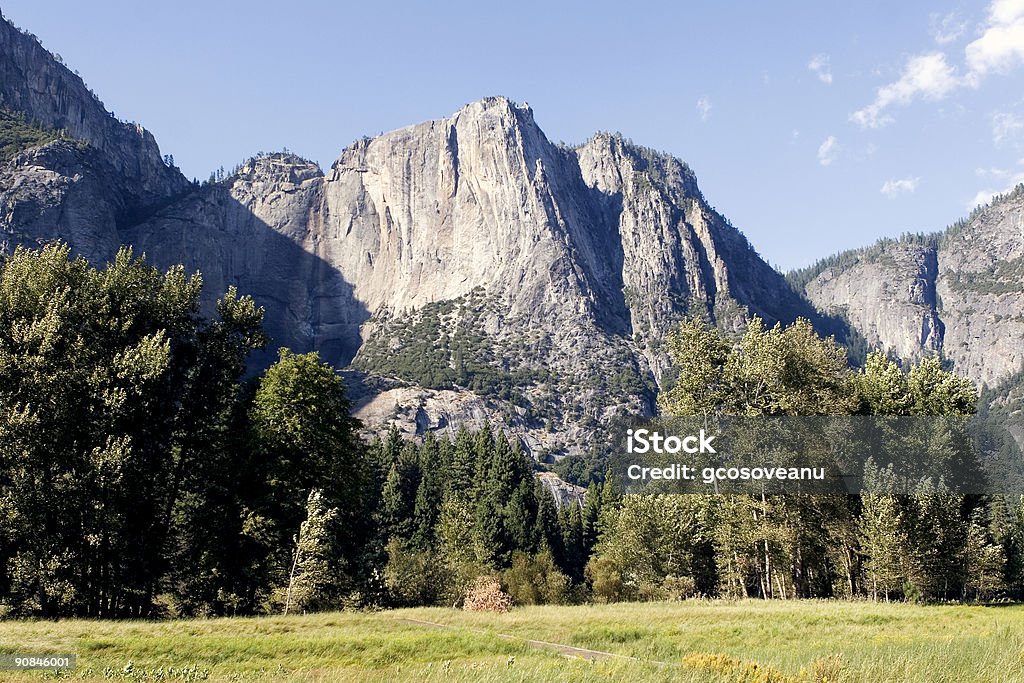 Blick auf die Berge, Yosemite valley, Kalifornien - Lizenzfrei Mountain View - Kalifornien Stock-Foto