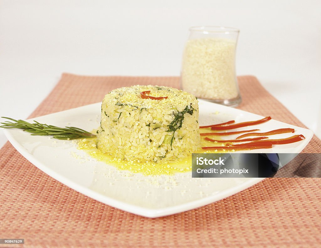 Arroz a la florentina - Foto de stock de Arroz - Comida básica libre de derechos