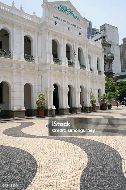 Largo Senado Macao Arquitectura Colonial Foto de stock y más banco de imágenes de Macao - Macao, Plaza de Leal Senado, Acera