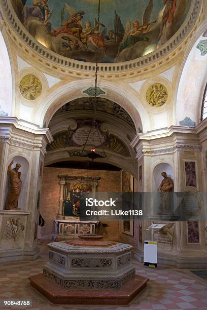 Basílica Di S Giustina - Fotografias de stock e mais imagens de Altar - Altar, Amor, Anjo