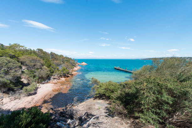 コールズ湾、タスマニア州 - freycinet national park ストックフォトと画像