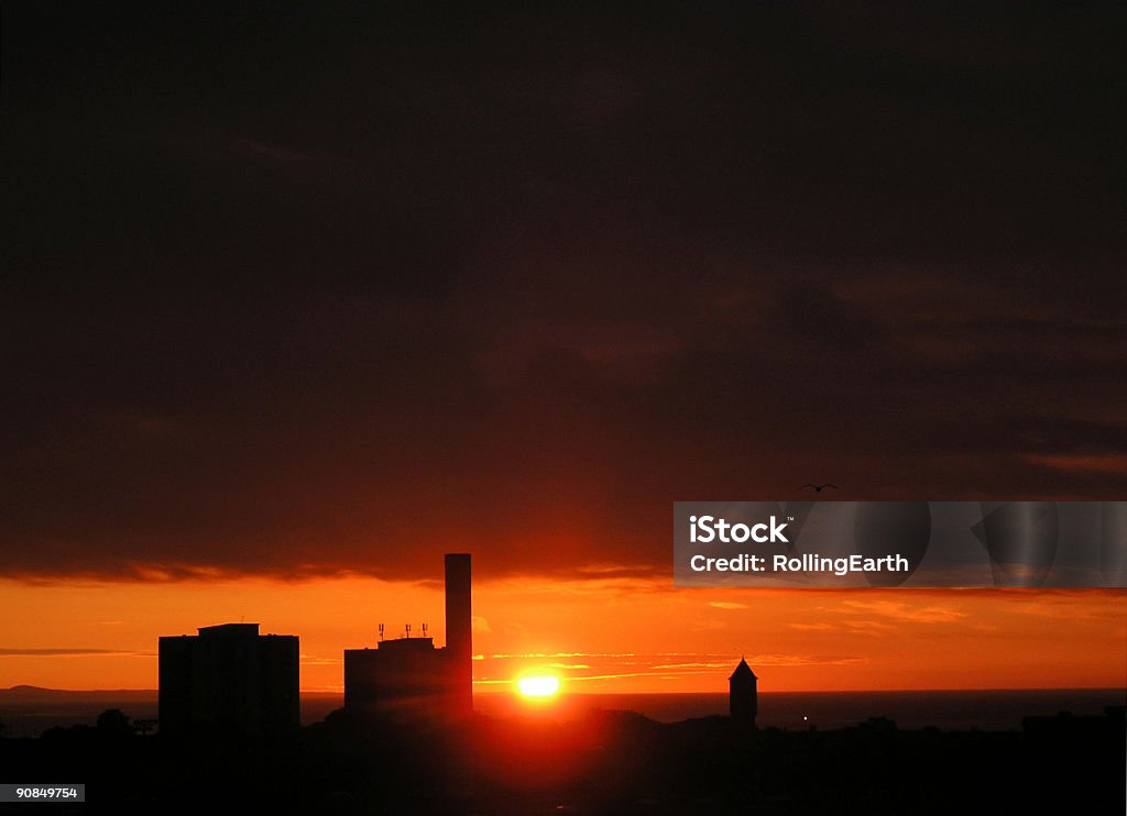 Urban lever du soleil - Photo de Aube libre de droits