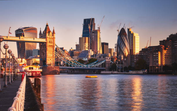 istock Amazing London skyline with Tower Bridge during sunrise 908538434