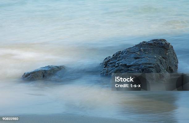 Pietre Onde Mobile - Fotografie stock e altre immagini di Acqua - Acqua, Composizione orizzontale, Fotografia - Immagine