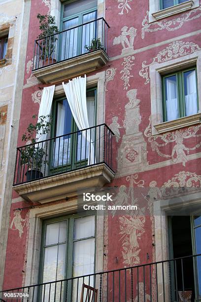 Barcelona Varanda - Fotografias de stock e mais imagens de Ao Ar Livre - Ao Ar Livre, Arquitetura, Arte