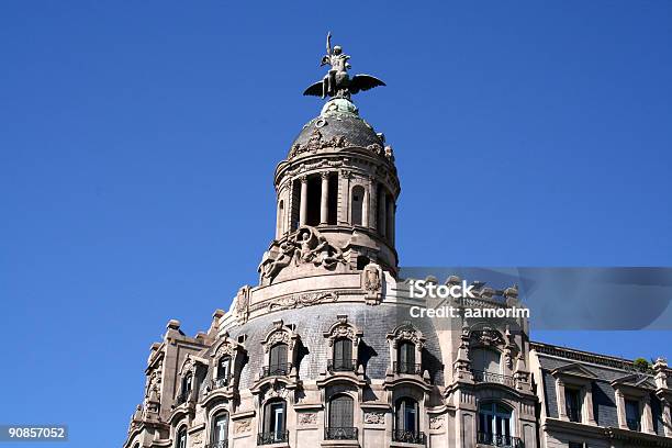 Edificio De Barcelona Foto de stock y más banco de imágenes de España - España, Gracia Baur, Arquitectura