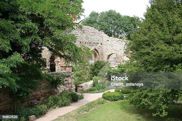 Foto de Mosteiro Cloister Abbey Ruin e mais fotos de stock de Abadia - Mosteiro - Abadia - Mosteiro, Acabado, Alemanha