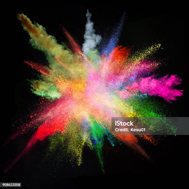 Farbpulver Explosion Auf Schwarzem Hintergrund Stockfoto und mehr Bilder von Explodieren - Explodieren, Farbbild, Farbton