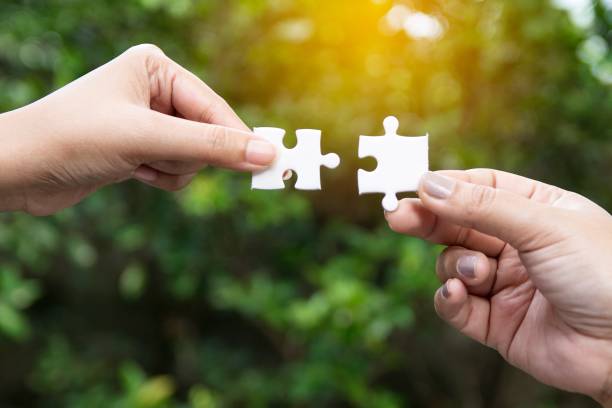 istock Business concept - Connect jigsaw pieces to create network connection 908702832