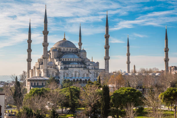 the blue mosque in istabul - sultan ahmed mosque imagens e fotografias de stock