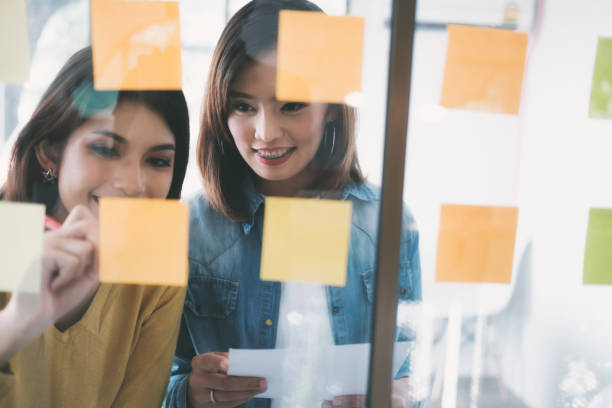 istock Business Startup Teamwork Brainstroming and Education concept. 908726926