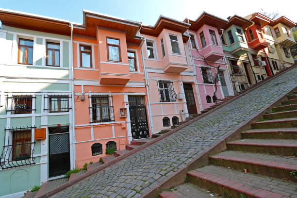 balat, istanbul, türkiye. - balat stok fotoğraflar ve resimler