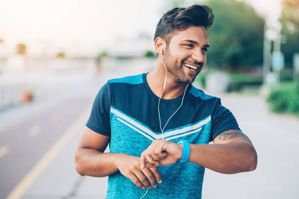 istock Cheerful sportsman 908745116