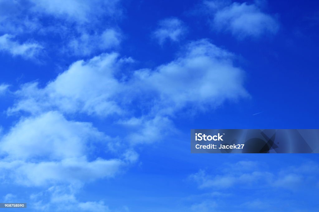 Bule Image Blue Sky Background Stock Photo - Download Image Now - Cirrus ...