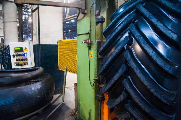 istock Manufacture of tires 908809418