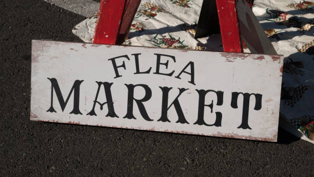 Vintage Flea Market Sign