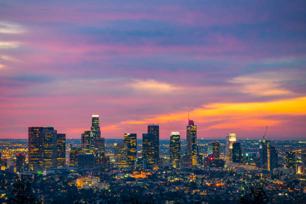 istock Los Angeles Skyline at Dawn 908920934