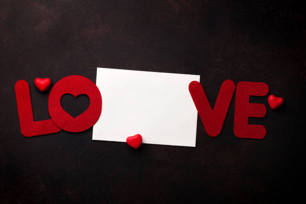 istock Valentines day greeting card with love word 908945482