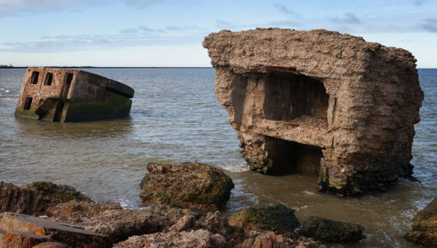 istock Abandoned old northern fortress. 908994484