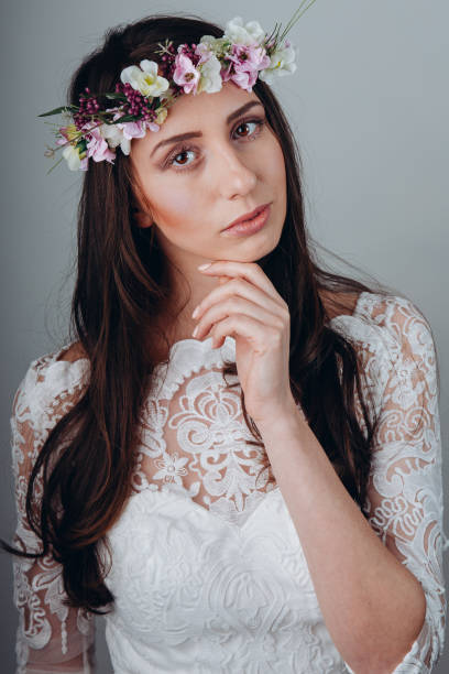 istock Gorgeous young bride with great hair 909001420