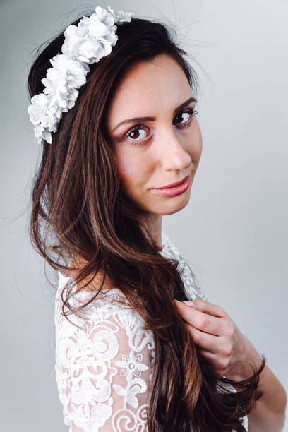 istock Gorgeous young bride with great hair 909001440