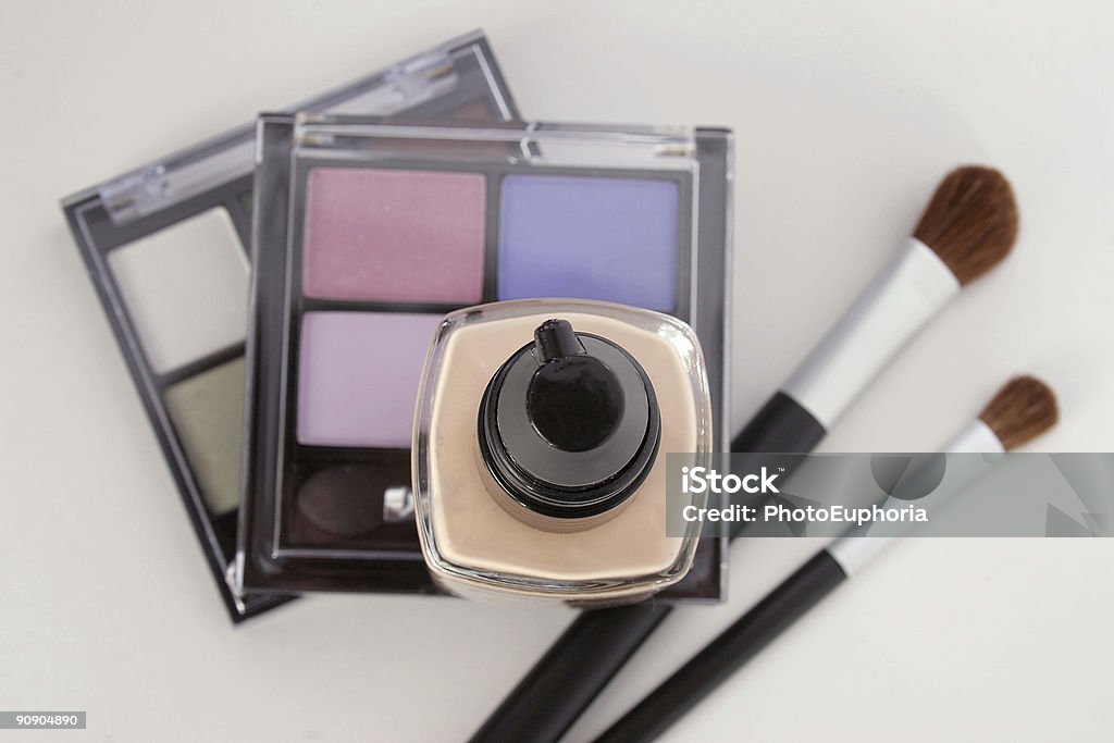Maquiagem pincéis e escovas - Foto de stock de Base - Maquiagem royalty-free
