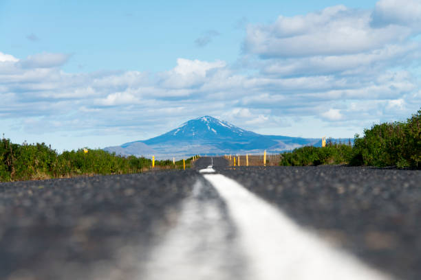 istock Country road in Iceland 909070574