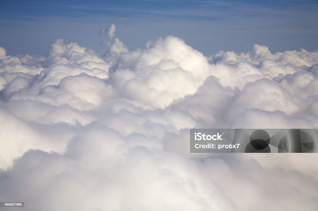 Riprese aeree sopra le nuvole - Foto stock royalty-free di Acqua
