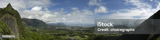 Photo libre de droit de Pali Lookout Oahu À Hawaï banque d'images et plus d'images libres de droit de Culture hawaïenne - Culture hawaïenne, Hawaiien, Surveillance