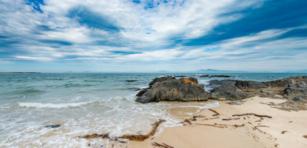 istock Bay of Fires, Tasmania, Australia 909084648