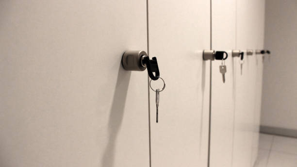 istock Keys on the doors 909089088