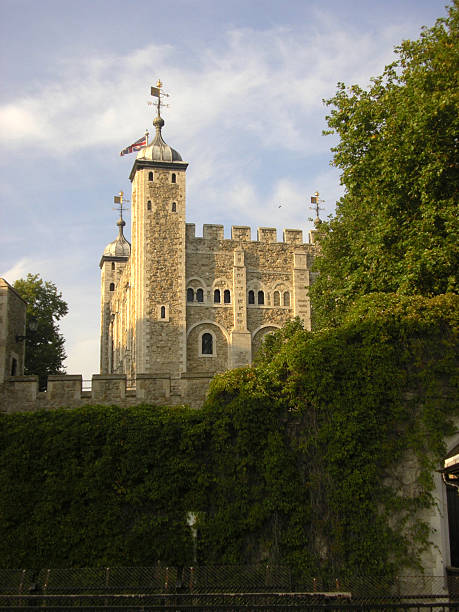 istock Tower of London 90911260