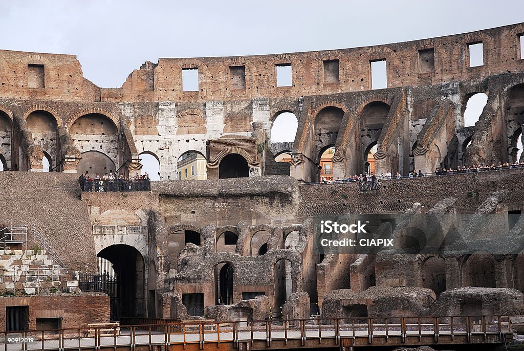 colosseum - Foto de stock de Aire libre libre de derechos