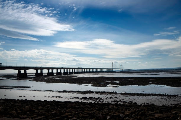 istock Second Severn Crossing, Aust, Gloucestershire, United Kingdom. 909142104
