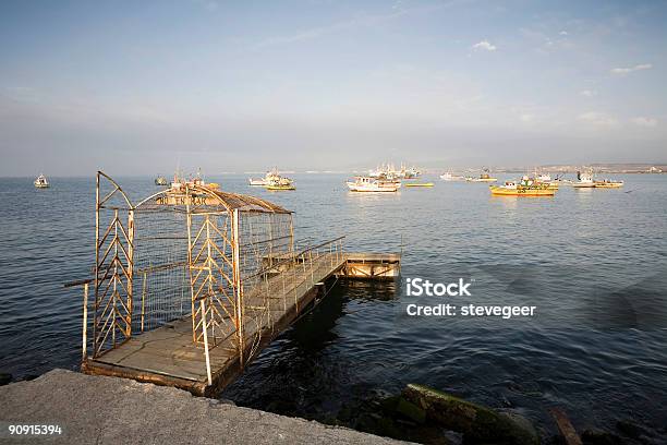 Coquimbo Fischereiflotte Chile Stockfoto und mehr Bilder von Anlegestelle - Anlegestelle, Bootssteg, Chile