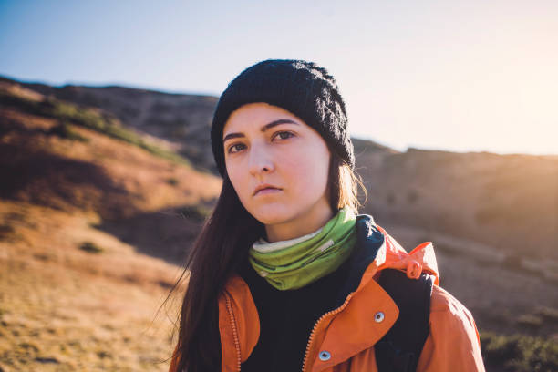 istock Hiker Girl With Beanie Hat 909164718