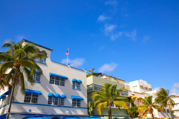istock Miami Beach Ocean boulevard Art Deco Florida 909190828