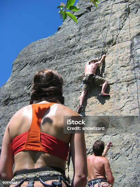 Foto de Rock Alpinista Garota No Stonehills Montana e mais fotos de stock de Escalação em rocha - Escalação em rocha, Montana, Abseiling