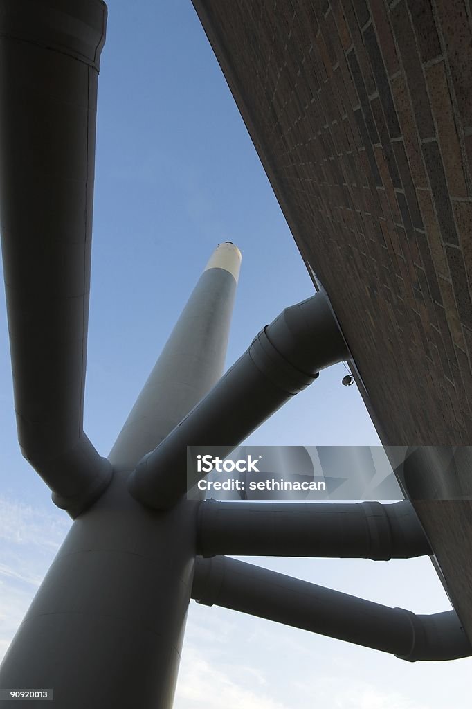 Chimenea - Foto de stock de Alto - Descripción física libre de derechos