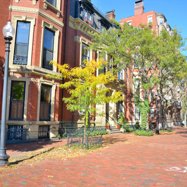 triplex, boston. - boston back bay street house - fotografias e filmes do acervo