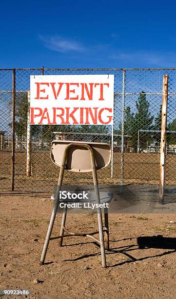 Grandes Evento Foto de stock y más banco de imágenes de Aparcamiento - Aparcamiento, Estadio, Abandonado